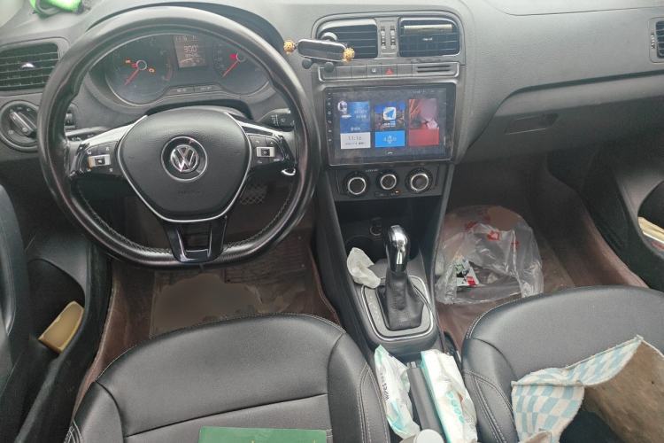 Used Volkswagen Polo 2016 1.4L Automatic Trendy Model Center Console