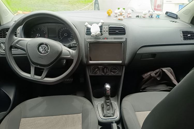 Used Volkswagen Polo 2016 1.4L Automatic Trendy Model Center Console