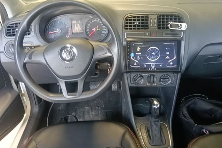 Used Volkswagen Polo 2016 1.4L Automatic Trendy Model Center Console