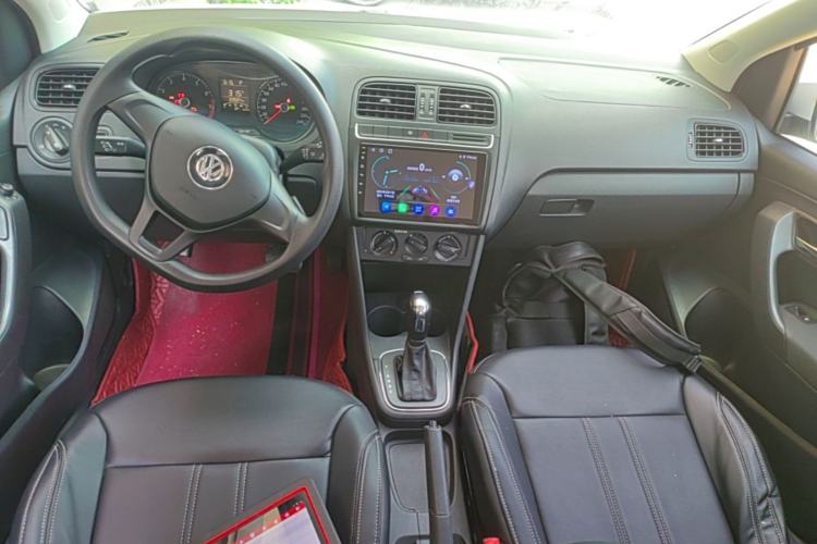 Used Volkswagen Polo 2016 1.4L Automatic Trendy Model Center Console