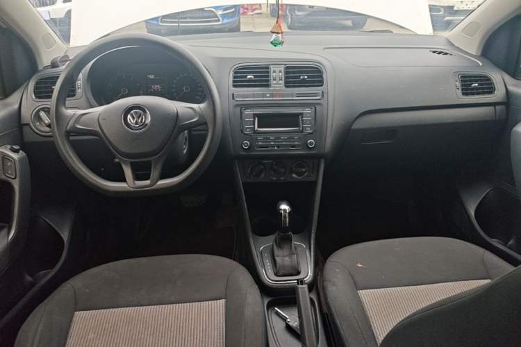 Used Volkswagen Polo 2016 1.4L Automatic Trendy Model Center Console