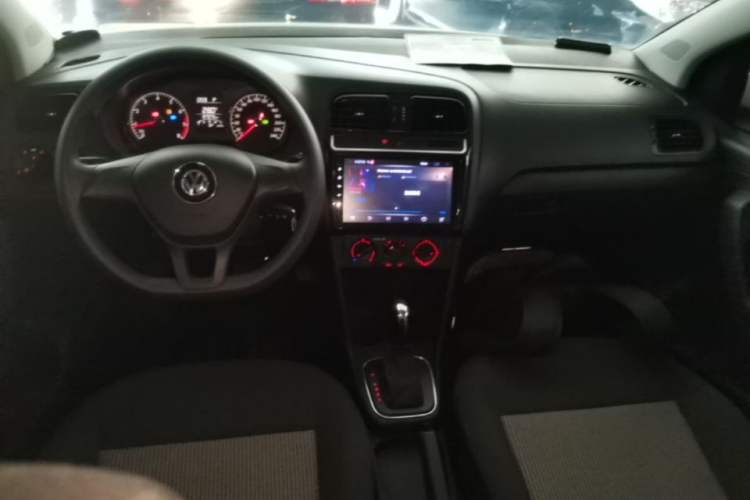 Used Volkswagen Polo 2016 1.4L Automatic Trendy Model Center Console