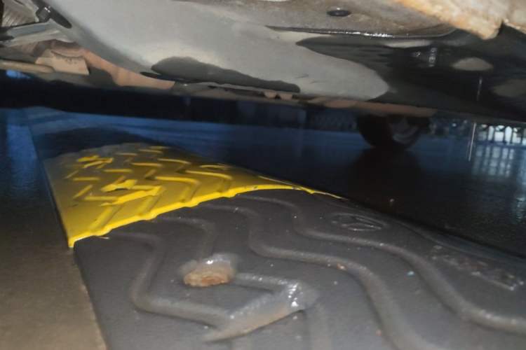 Used Volkswagen Polo 2016 1.6L Automatic Comfort Model Chassis Front Left