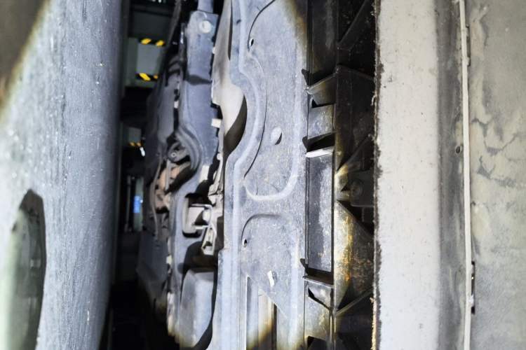 Used Volkswagen Polo 2016 1.6L Automatic Comfort Model Chassis Front