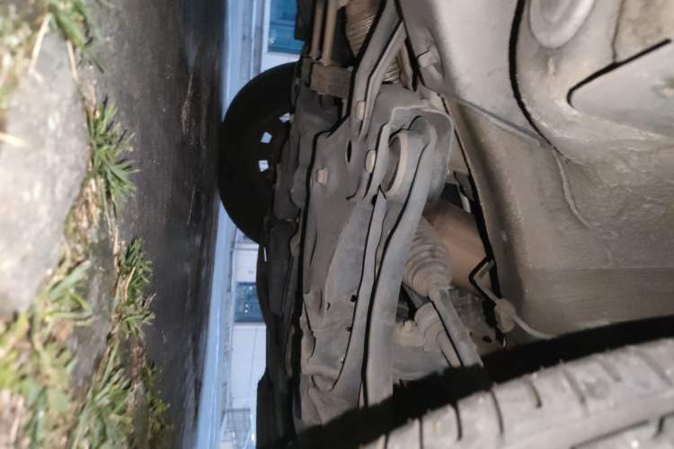 Used Volkswagen Polo 2016 1.6L Automatic Comfort Model Chassis Front Right