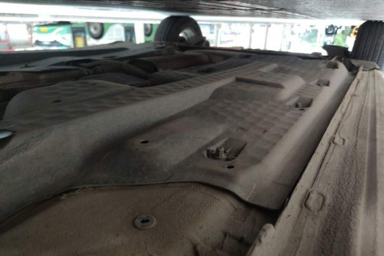 Used Volkswagen Polo 2016 1.4L Manual Fashion Model Chassis Front Right