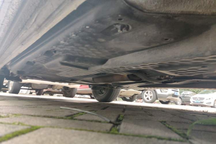 Used Volkswagen Polo 2016 1.4L Manual Fashion Model Chassis Front Right