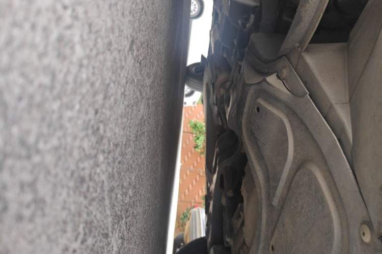 Used Volkswagen Polo 2016 1.6L Automatic Comfort Model Chassis Front Right
