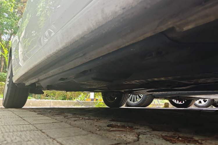 Used Volkswagen Polo 2016 1.6L Automatic Comfort Model Chassis Front Right