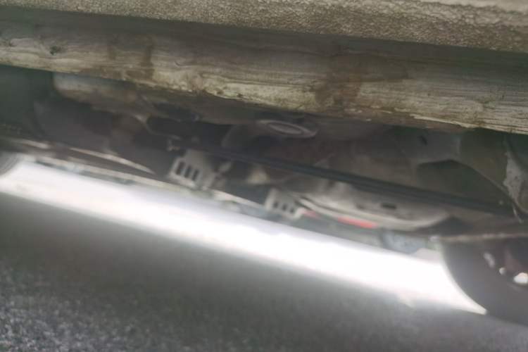 Used Volkswagen Polo 2016 1.4L Manual Fashion Model Chassis Rear Left