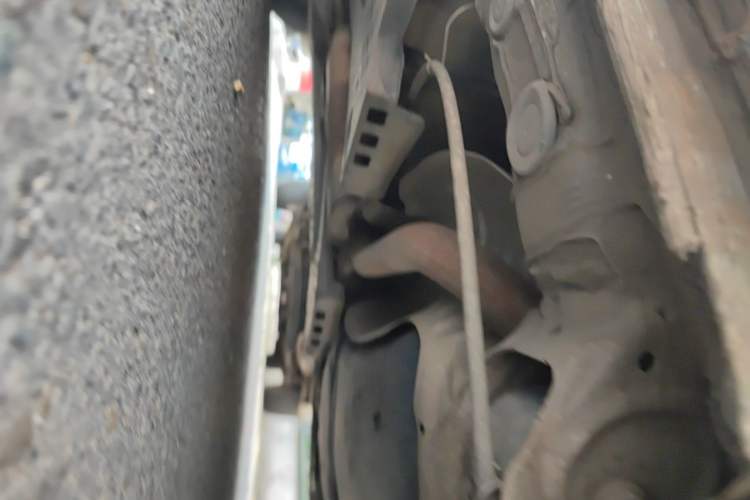 Used Volkswagen Polo 2016 1.6L Automatic Comfort Model Chassis Rear Left