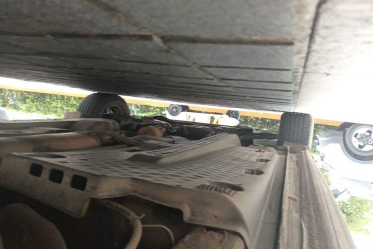 Used Volkswagen Polo 2016 1.6L Automatic Comfort Model Chassis Rear Left