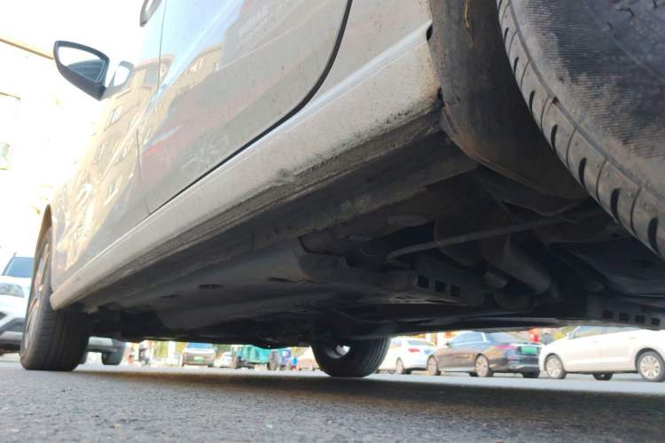 Used Volkswagen Polo 2016 1.6L Automatic Comfort Model Chassis Rear Left