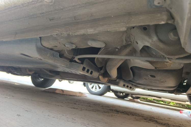 Used Volkswagen Polo 2016 1.4L Manual Fashion Model Chassis Rear Left