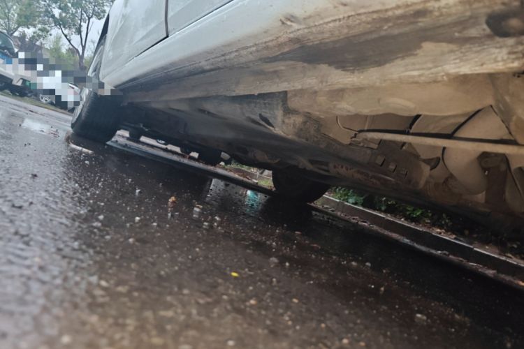 Used Volkswagen Polo 2016 1.6L Automatic Comfort Model Chassis Rear Left