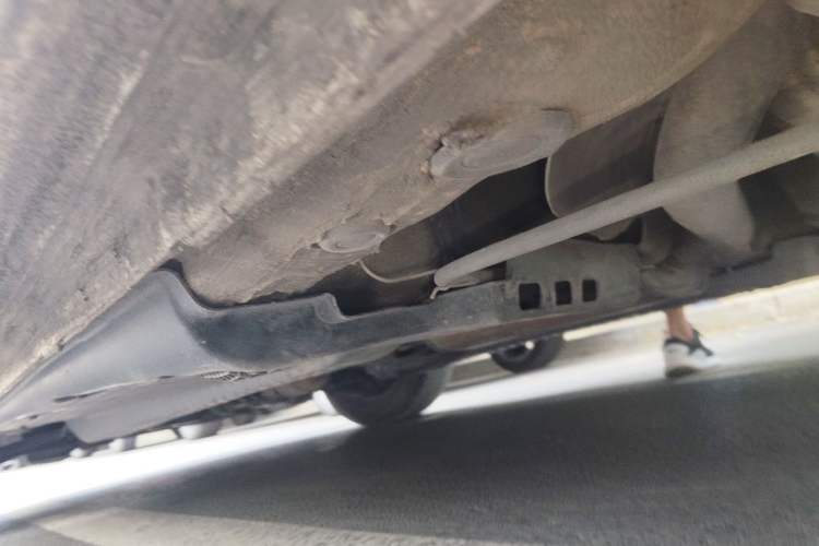 Used Volkswagen Polo 2016 1.4L Manual Fashion Model Chassis Rear Left