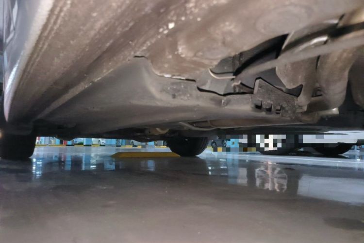 Used Volkswagen Polo 2016 1.6L Automatic Comfort Model Chassis Rear Left
