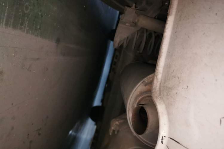 Used Volkswagen Polo 2016 1.6L Automatic Comfort Model Chassis Rear Left