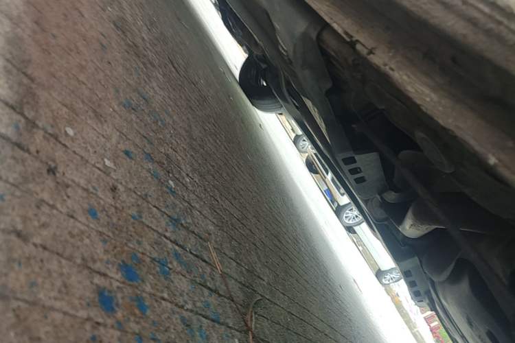 Used Volkswagen Polo 2016 1.6L Automatic Comfort Model Chassis Rear Left