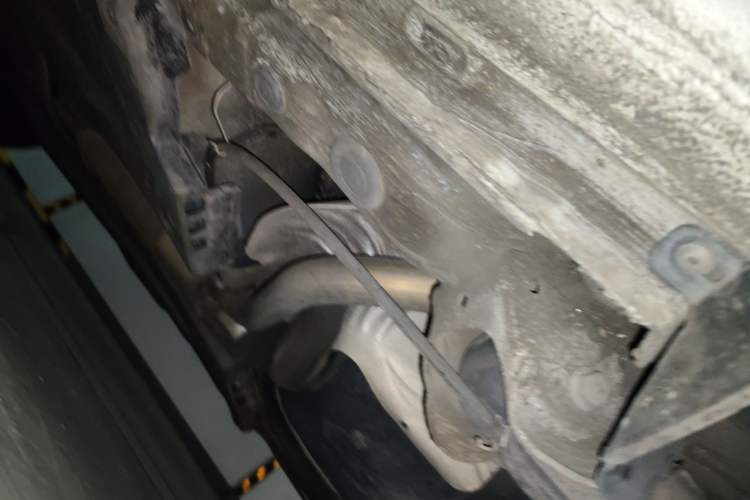 Used Volkswagen Polo 2016 1.6L Automatic Comfort Model Chassis Rear Left
