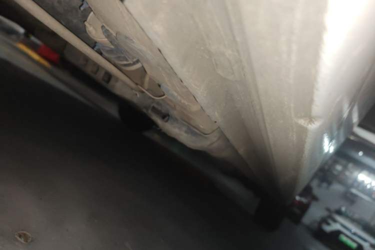 Used Volkswagen Polo 2016 1.4L Manual Fashion Model Chassis Rear Right