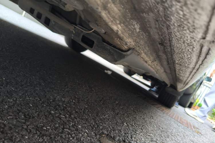 Used Volkswagen Polo 2016 1.6L Automatic Comfort Model Chassis Rear Right