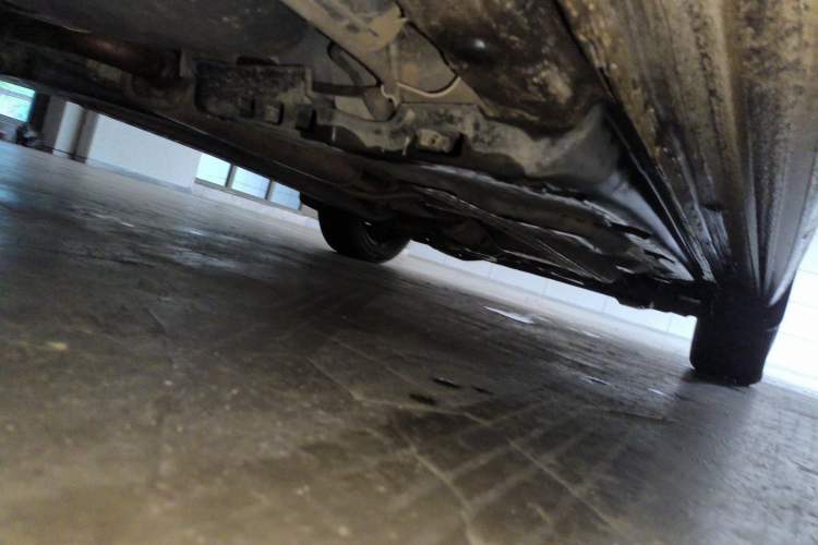 Used Volkswagen Polo 2016 1.6L Automatic Comfort Model Chassis Rear Right