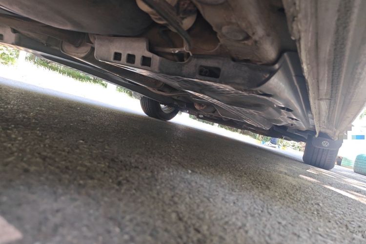 Used Volkswagen Polo 2016 1.4L Manual Fashion Model Chassis Rear Right