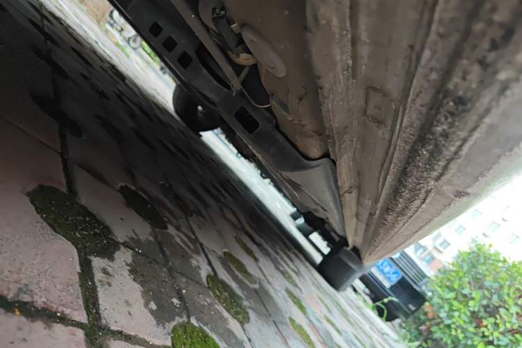 Used Volkswagen Polo 2016 1.4L Manual Fashion Model Chassis Rear Right