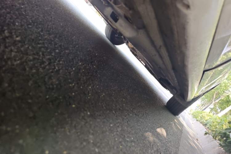 Used Volkswagen Polo 2016 1.6L Automatic Comfort Model Chassis Rear Right
