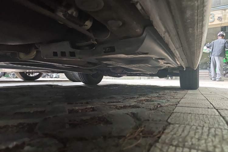 Used Volkswagen Polo 2016 1.6L Automatic Comfort Model Chassis Rear Right