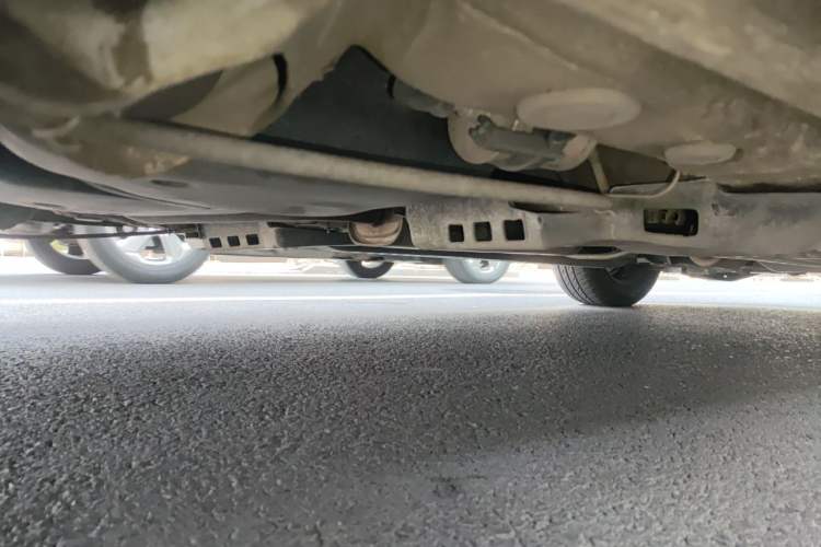 Used Volkswagen Polo 2016 1.4L Manual Fashion Model Chassis Rear Right