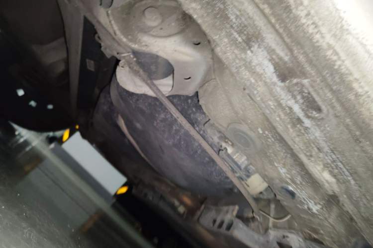 Used Volkswagen Polo 2016 1.6L Automatic Comfort Model Chassis Rear Right