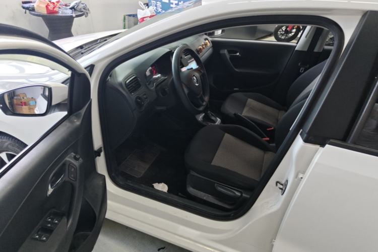 Used Volkswagen Polo 2016 1.4L Automatic Trendy Model Driver Seat