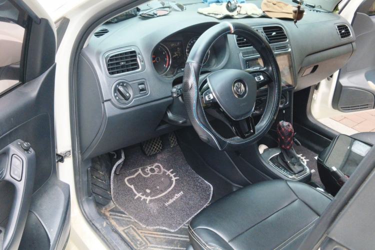 Used Volkswagen Polo 2016 1.6L Automatic Comfort Model Driver Seat