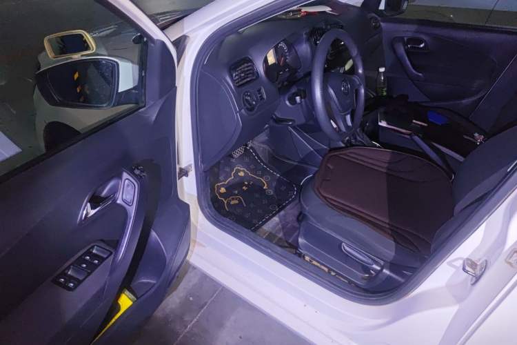 Used Volkswagen Polo 2016 1.4L Automatic Trendy Model Driver Seat