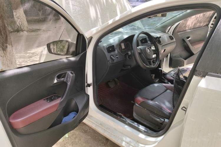 Used Volkswagen Polo 2016 1.4L Automatic Trendy Model Driver Seat