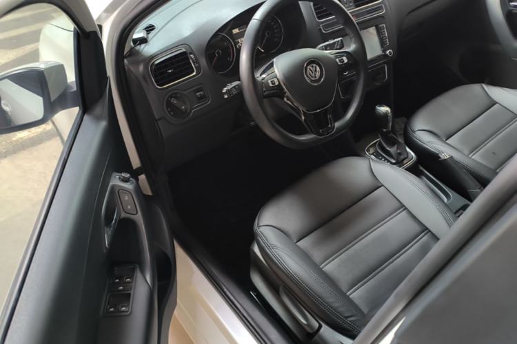 Used Volkswagen Polo 2016 1.6L Automatic Comfort Model Driver Seat