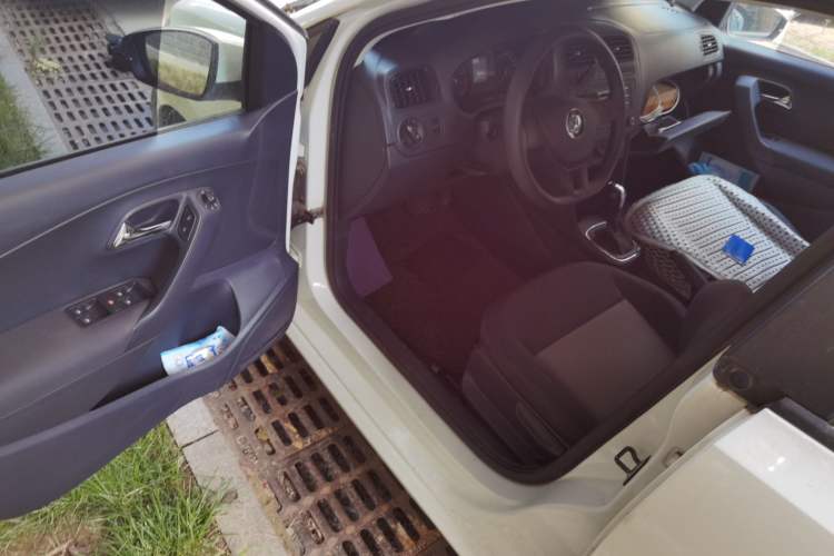 Used Volkswagen Polo 2016 1.4L Automatic Trendy Model Driver Seat