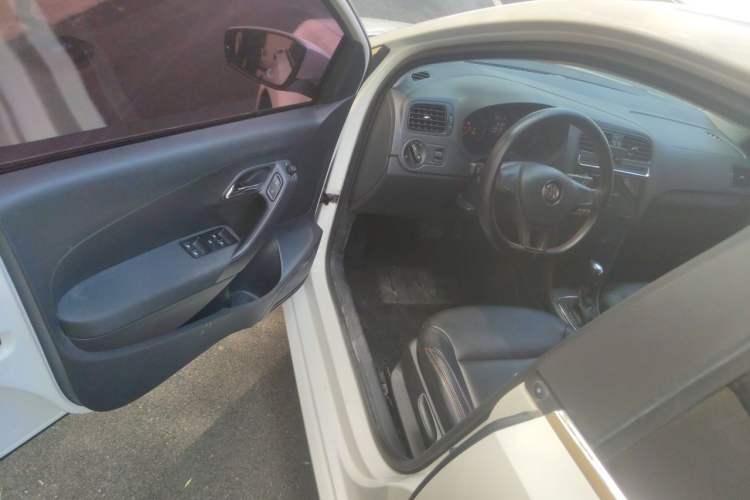 Used Volkswagen Polo 2016 1.4L Automatic Trendy Model Driver Seat