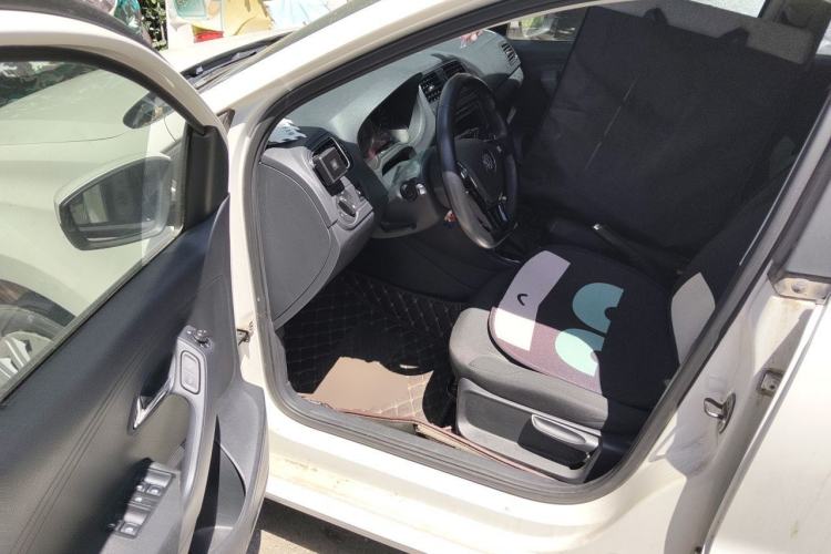 Used Volkswagen Polo 2016 1.6L Automatic Comfort Model Driver Seat
