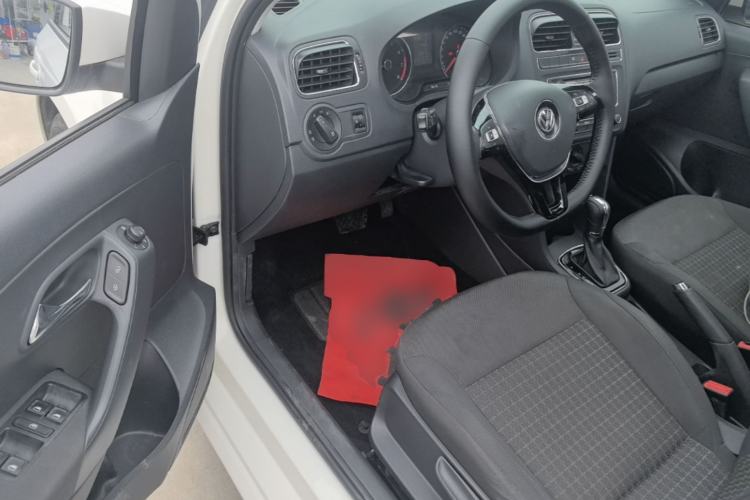 Used Volkswagen Polo 2016 1.6L Automatic Comfort Model Driver Seat