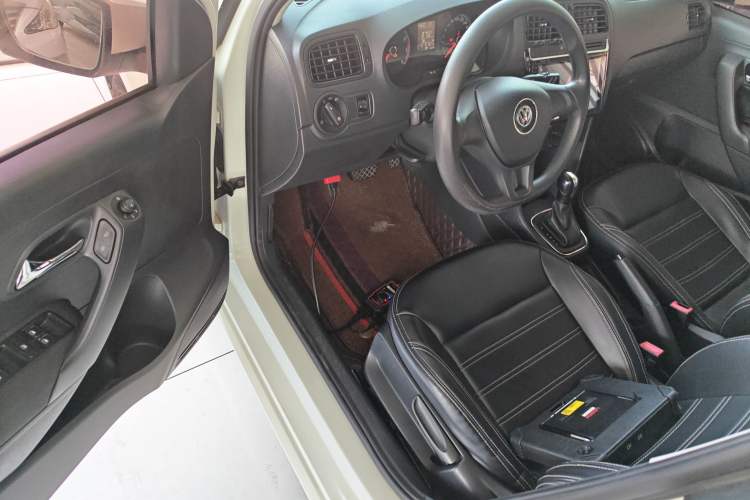 Used Volkswagen Polo 2016 1.4L Automatic Trendy Model Driver Seat