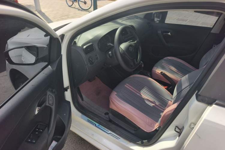 Used Volkswagen Polo 2016 1.4L Automatic Trendy Model Driver Seat