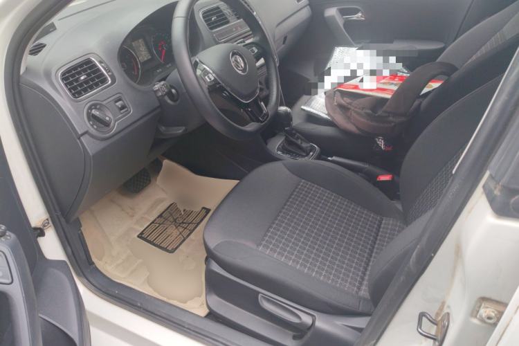 Used Volkswagen Polo 2016 1.6L Automatic Comfort Model Driver Seat