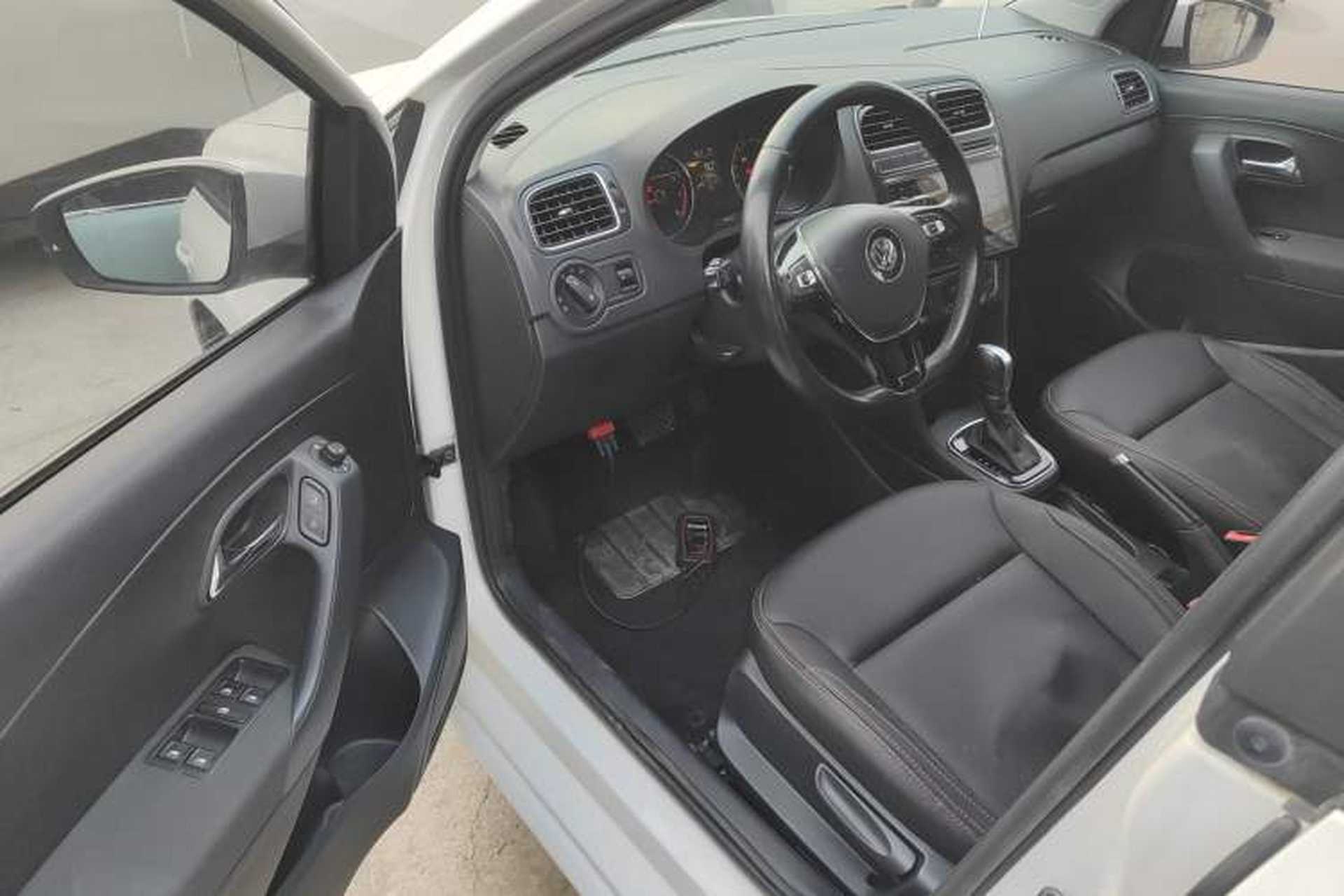 Used Volkswagen Polo 2016 1.6L Automatic Comfort Model Driver Seat