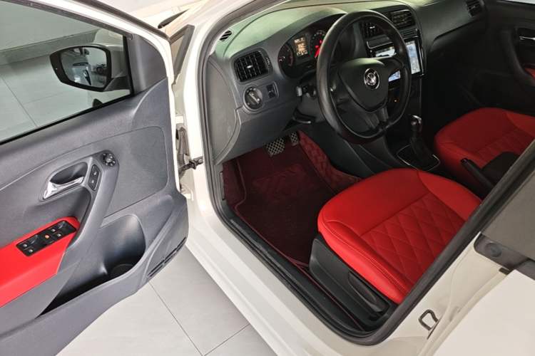 Used Volkswagen Polo 2016 1.4L Automatic Trendy Model Driver Seat
