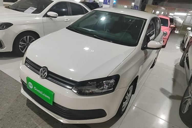 Used Volkswagen Polo 2016 1.4L Manual Fashion Model Guazi used car, China used car export, Used car for sale, Used  cars, Cheapest cars for sale