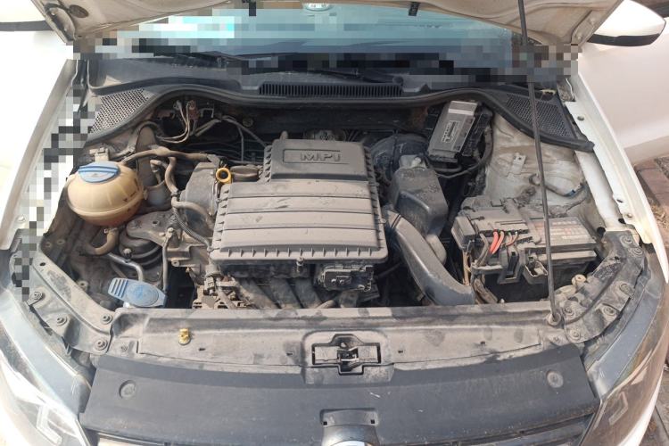 Used Volkswagen Polo 2016 1.4L Manual Fashion Model Engine Bay