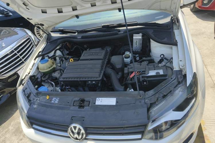 Used Volkswagen Polo 2016 1.4L Automatic Trendy Model Engine Bay